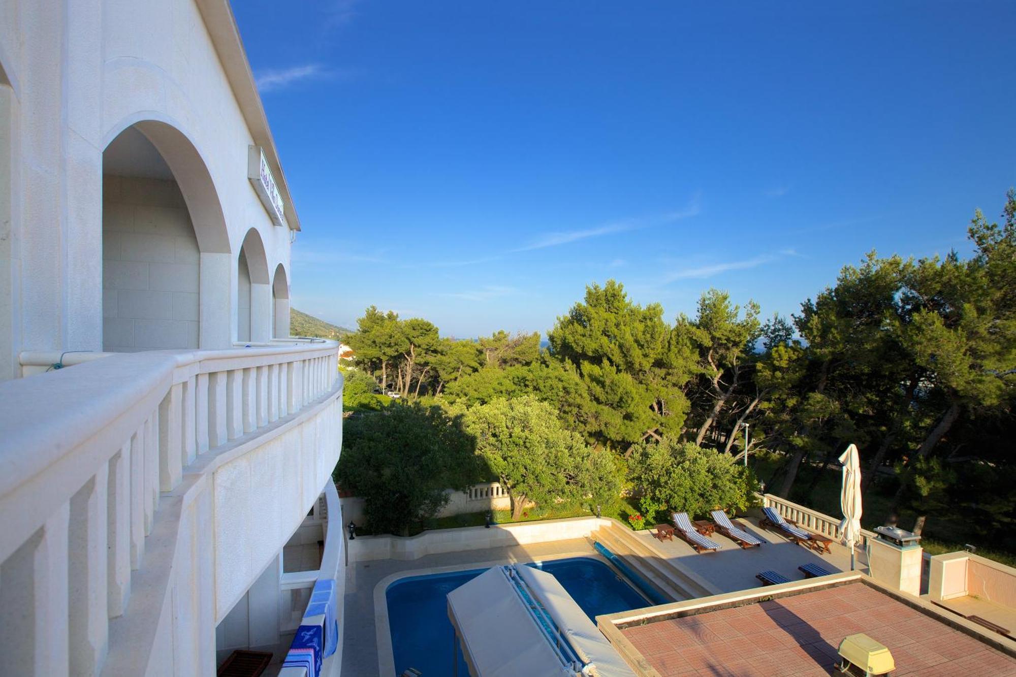 Double Room with Balcony,1662392387:JPEG